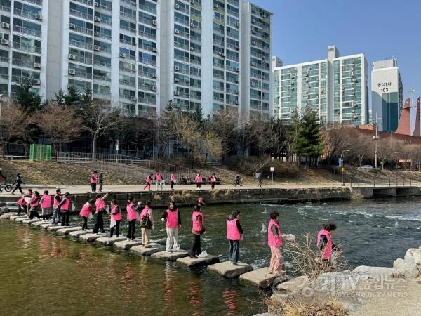 [크기변환]4-2. 죽전1동 흙공던지기.jpg