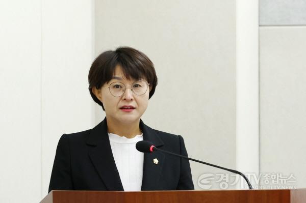 [크기변환]보도자료 게재[광주시의회 오현주의원, 남한산성아트홀 명칭 변경 및 문화재단 잉여금 과다 문제 집중 질의] (３).jpg