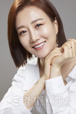 [크기변환]00-여주시  제37회 여주도자기축제 트롯 공연  대한민국 대표 트로트 스타 총출동!(장윤정).jpg