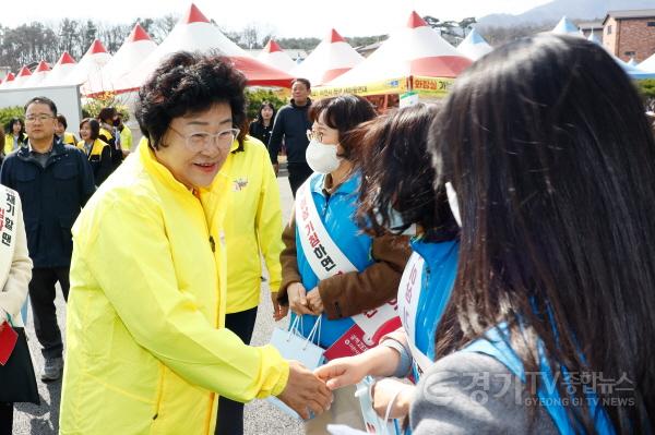 [크기변환]1. 이천시, 결핵 예방 캠페인…2주 이상 기침하면 검진 받으세요2.jpg