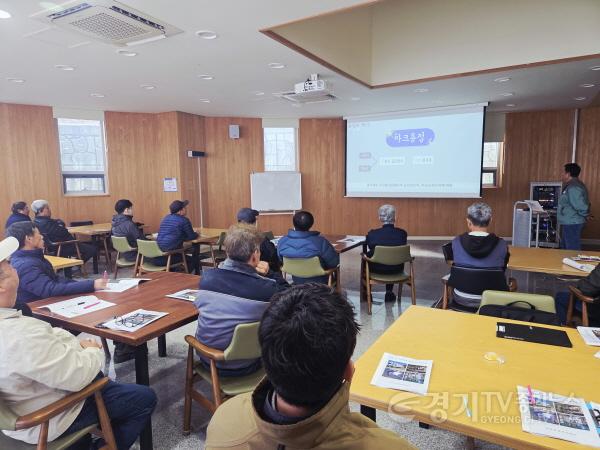 [크기변환]9-2. 용인특례시는 3월 31일부터 2일간 지역 농업인 25을 대상으로 용접기술교육을 진행했다 (1).jpg