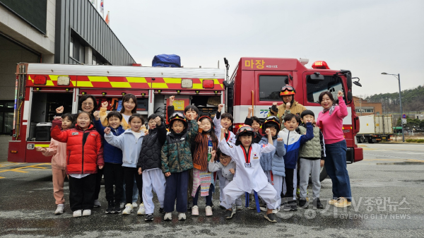 [크기변환]1. 이천시 다함께돌봄센터 마장복지회관점, 찾아가는 소방 교육…어린이 안전의식 강화.png