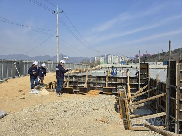 [크기변환]2. 산업재해 예방 앞장서는 이천시, 백사면 공사현장 안전 합동점검 실시2.jpg