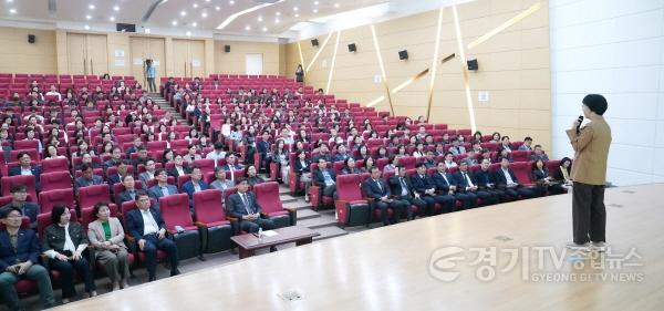 [크기변환]광주시, 고위직 공무원 대상 4대 폭력 예방 통합교육 (2).jpg