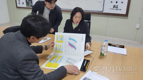 [크기변환]250407 이혜원 의원, 양평 다문교3 교각 문제 및 하천정비기본계획 관련 민원 현장 간담회 개최 (2).jpg