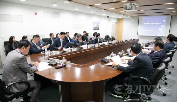 [크기변환]250409 안전행정위원회, 공유재산관리계획안 현지 확인 위해 경기의료원 이천병원 방문 (2).jpg