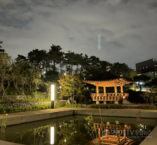 [크기변환]2-3. 수원수목원, 5월 야간개장…‘밤빛 정원’ 연다.png