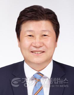 [크기변환]김진석 의원.jpg
