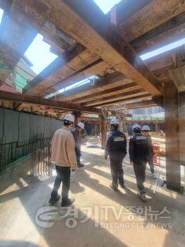 [크기변환]1-2 평택시 공사현장 안전 민관 합동점검 실시.jpg