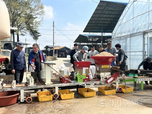 [크기변환]이천시  벼 육묘 재배기술 현장 컨설팅 실시)최종2.jpg