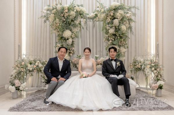 [크기변환]1.오산시 “SOLO(솔로)만 오산 1호 부부 탄생”-1.jpg