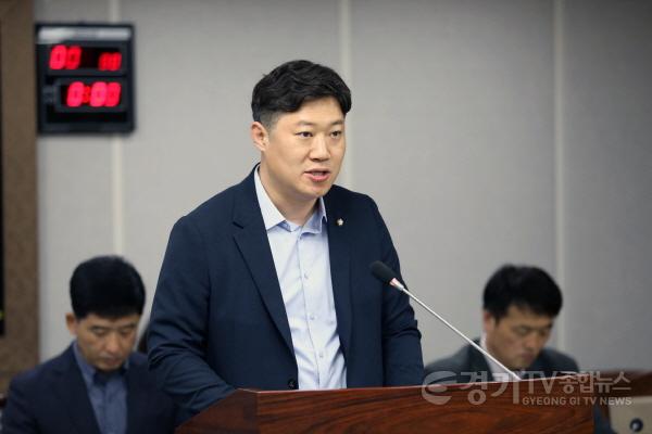 [크기변환]2.김동은 의원.jpg