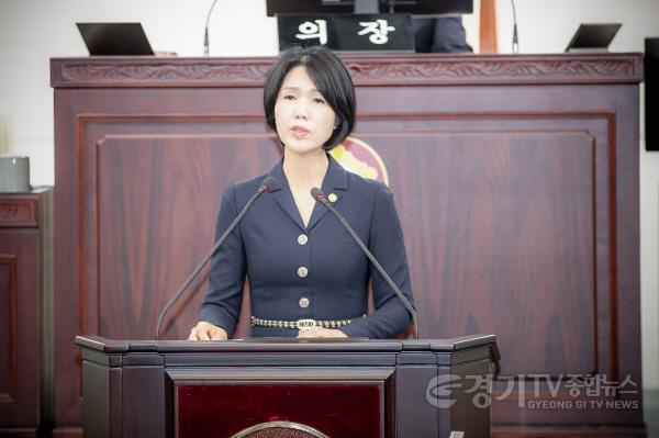 [크기변환]사진5) 5분 자유발언중인 최은희의원.jpg