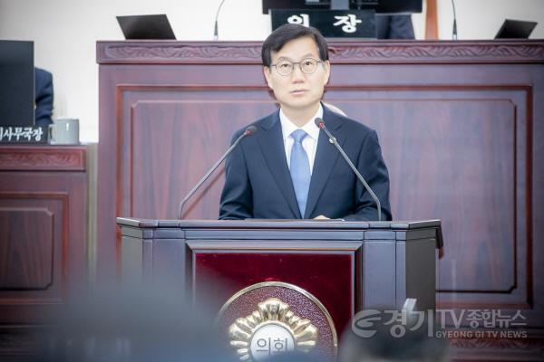 [크기변환]사진7) 5분 자유발언중인 이해남의원.jpg