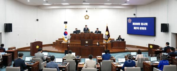 [크기변환][사진자료] 4월 25일 하남시의회 제339회 임시회 제2차 본회의.(사진_하남시의회 제공).jpg