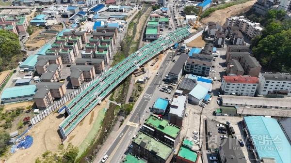 [크기변환]광주시, 성남~광주간 도로 확포장 공사 2공구 교량 거더 거치 작업 완료.jpeg