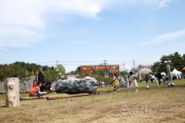 [크기변환]구석기축제 보도자료 (4).jpg