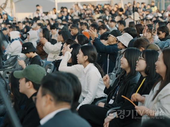 1. 2025년 제39회 이천도자기축제, 1일 방문객 10만 명 돌파!1(개막식).jpg