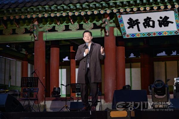 [크기변환]1-1. 화성행궁 야간개장‘달빛화담, 花談’시작됐다.jpg