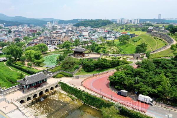 [크기변환]1-2. 수원지역 항일의 얼과 흔적을 따라 걸어보세요!.jpg