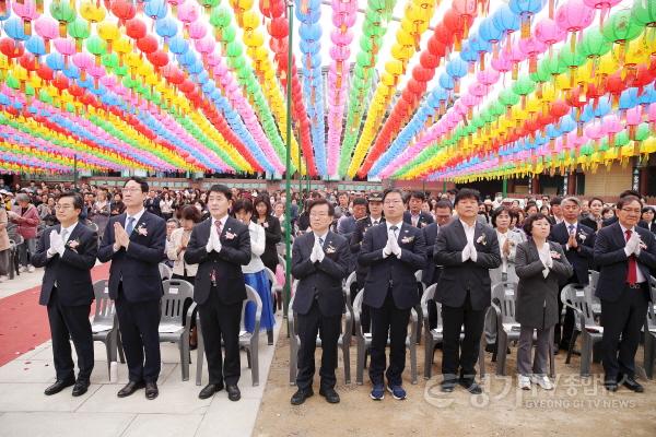 [크기변환]사진1) 봉축법요식 단체사진.jpg