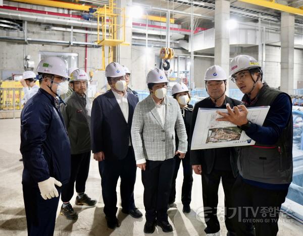 [크기변환]하남시의회 결산검사 위원 현장방문 사진2.jpg