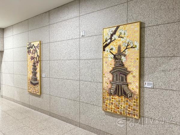 [크기변환]5. 경기도의회 B1 의회복도, 권순욱作.jpg