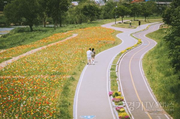 [크기변환]1.오산시, 오산천 따라 시민과 함께하는 자연 나들이-2.jpg