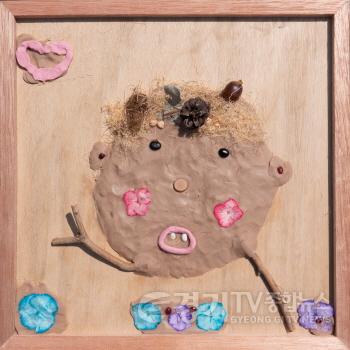 [크기변환]보도사진_숲에서 꿈꾸는 어린이 (1).jpg