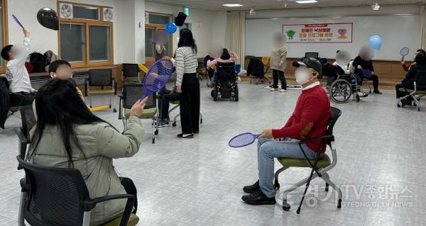 [크기변환]9-2 평택보건소 낙상 예방 근력운동으로 2차 장애 발생 예방.jpg