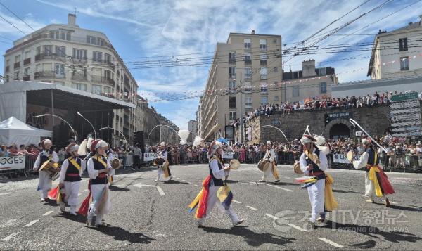 [크기변환]1. 이천시, 프랑스 리모주시 자매결연 10년…이천통신사 문화외교로 꽃피운다2.jpg