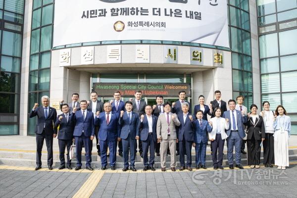 [크기변환]양 국가 의회의장단 단체기념 (2).jpg