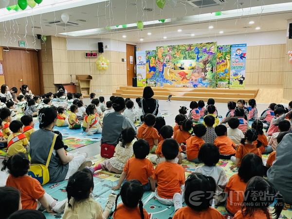 [크기변환]8. 용인특례시 급식관리지원센터 가 개최한 인형극 현장 모습.jpg