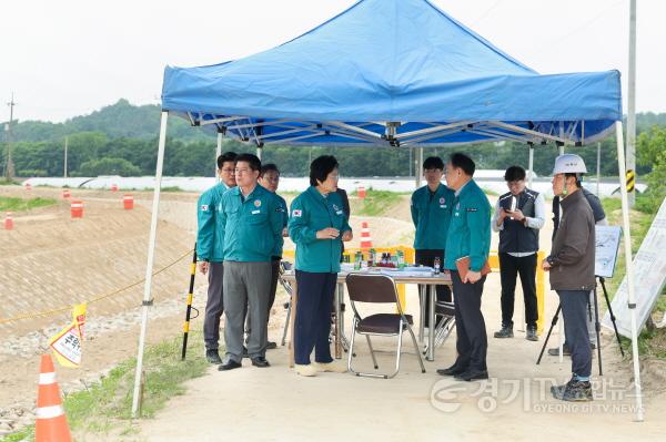 [크기변환]1. 이천시, ‘하천 공사장 안전관리 실태 점검’ 실시1.jpg