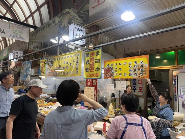 [크기변환]1-3 평택시 우기대비 전통시장 아케이드 정비.jpg