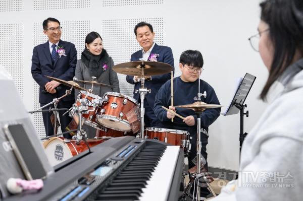 [크기변환]1-4. 수원시, 지역 교육 생태계 ‘선순환’ 이끈다!.jpg