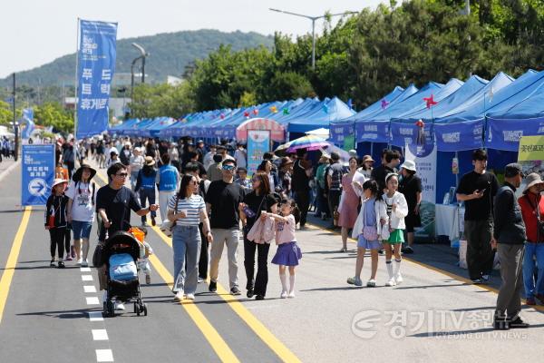 [크기변환]1-9. 2024년 제14회 뱃놀이축제 부스 풍경.jpg