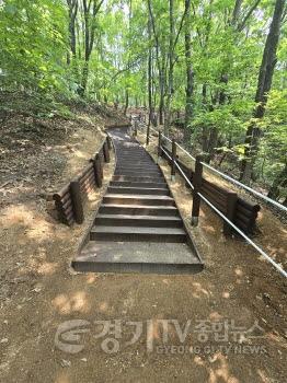 [크기변환]250529 7-1. 대지산 등산로 보수공사 현장.jpg