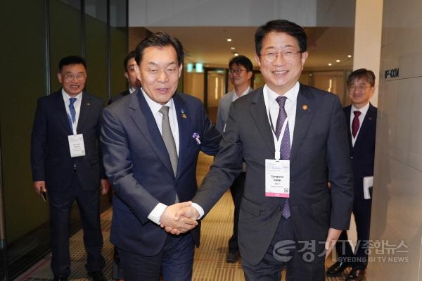 [크기변환]1-3)2025 수원 ITS 아태총회, 37개국에서 4200여 명 참가.jpg