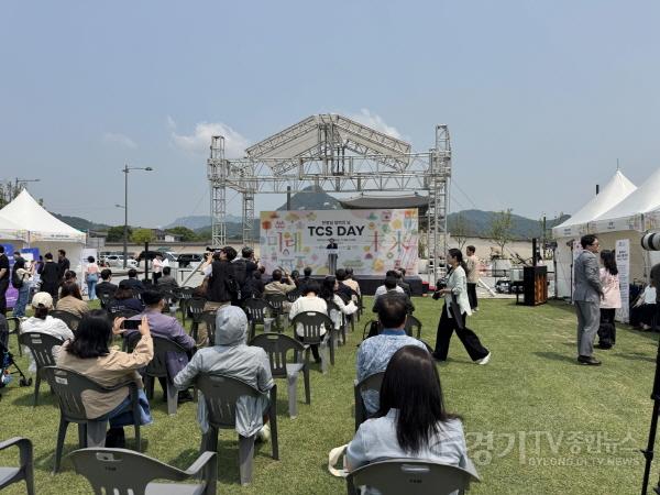 [크기변환]1-2. 안성시, ‘한중일 협력의 날(TCS Day)’ 동아시아문화도시 홍보부스 운영 (2).jpeg