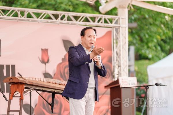 [크기변환]1. 오산시,‘오! 해피 장미 빛 축제’성황리 폐막-2.jpg