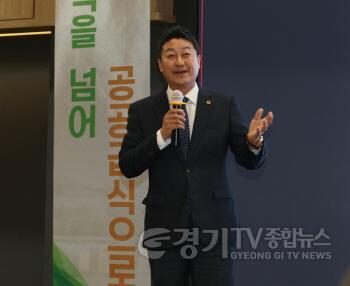 [크기변환]250604 김진경 의장, 시흥시 친환경 학교급식 페스타 참석 (1).jpg