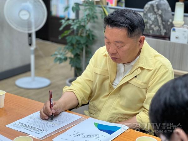 [크기변환]250604 방성환 의원, 농정해양위원회 소관 실·국 대상 결산 및 추경 사전보고 진행 (1).jpg