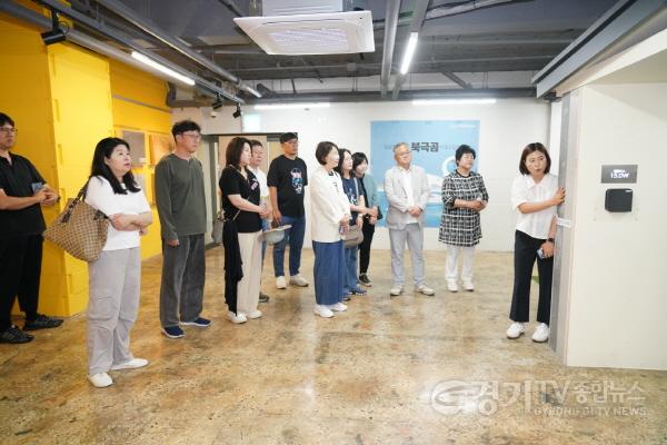 [크기변환]1-2. 250605 용인특례시의회, ‘전주시 에너지드림센터’ 방문…탄소중립 정책 벤치마킹.jpeg