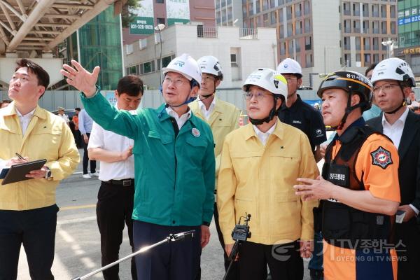 [크기변환]250606 1-2. 이상일 시장 서천동 크레인 전도 현장방문.jpg