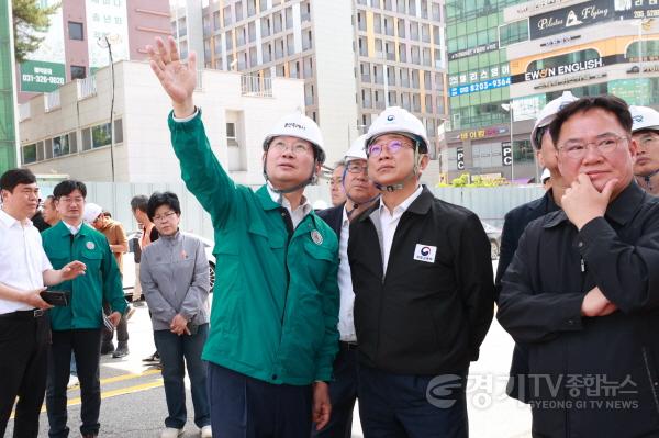 [크기변환]250606 1-4. 이상일 시장 서천동 크레인 전도 현장방문.jpg