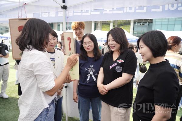 [크기변환]20250605 의원연구단체 탄소중립연구소Ⅲ, 환경의 날 맞아 기후불평등 해소 캠페인 전개(2).jpg