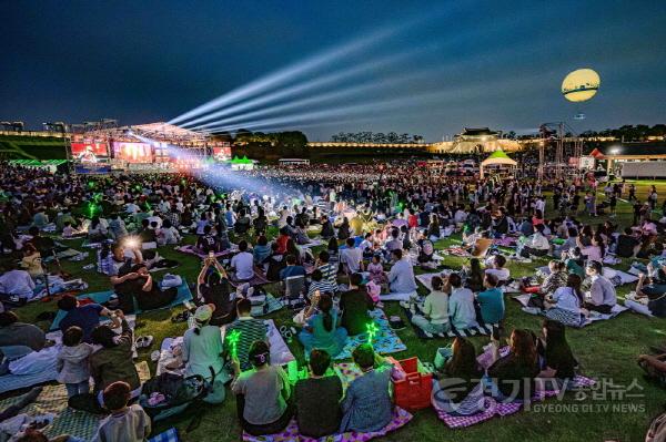 [크기변환]2-2)2025 수원화성 헤리티지 콘서트, 연무대에서 열려.jpg