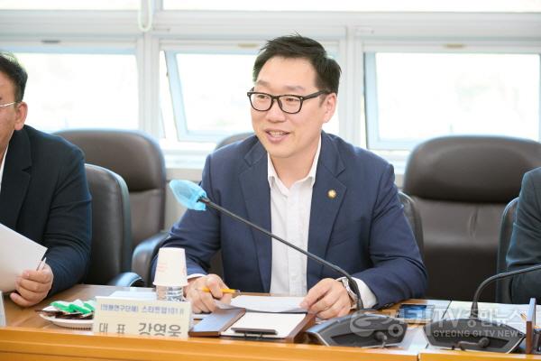 [크기변환]20250612 용인특례시의회 의원연구단체 스타트업101Ⅱ, 발대식 및 연구용역 착수보고회 개최(4).jpg