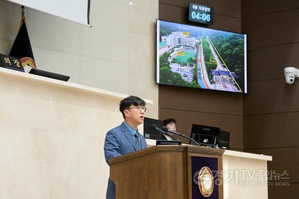 [크기변환]20250612 제293회 제1차 정례회-5분 자유발언1.김병민 의원(1).jpg